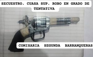 INTENTARON ROBAR CON UN ARMA DE JUGUETE, LOS DEMORARON